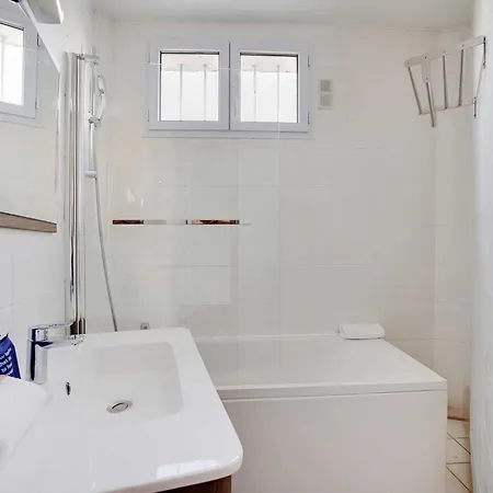 Lägenhet Modern 1bdr 4p - Alesia