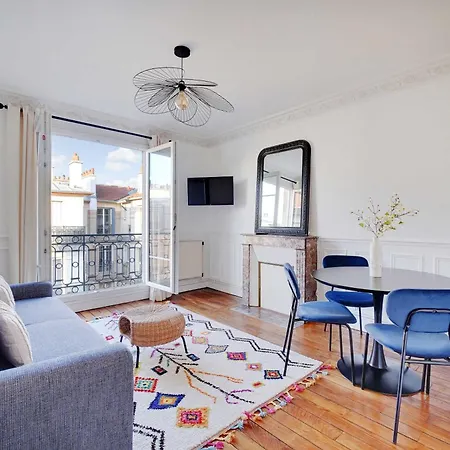 Modern 1bdr 4p - Alesia *